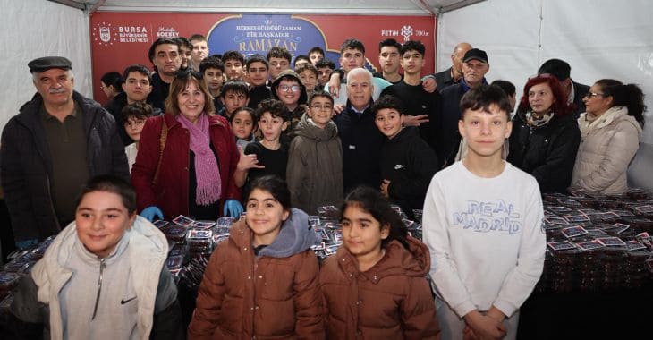 Bursa Büyükşehir Belediyesi Ramazan’da Binlerce Kişiye İftar Sofrası Kuruyor