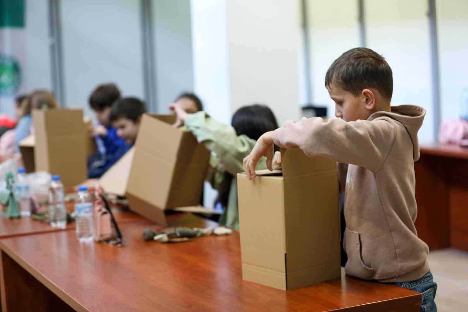 Bursa'da Çocuklar, 'Bir Günlüğüne Mimar Oluyorum' Atölyesinde Kendi Hayal Evlerini Tasarladı