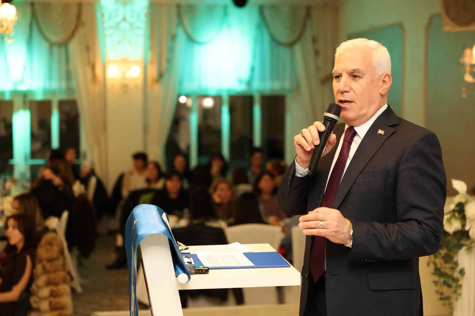 Bursa Büyükşehir Belediyesi, Filibe’deki iftar programında soydaşları bir araya getirdi