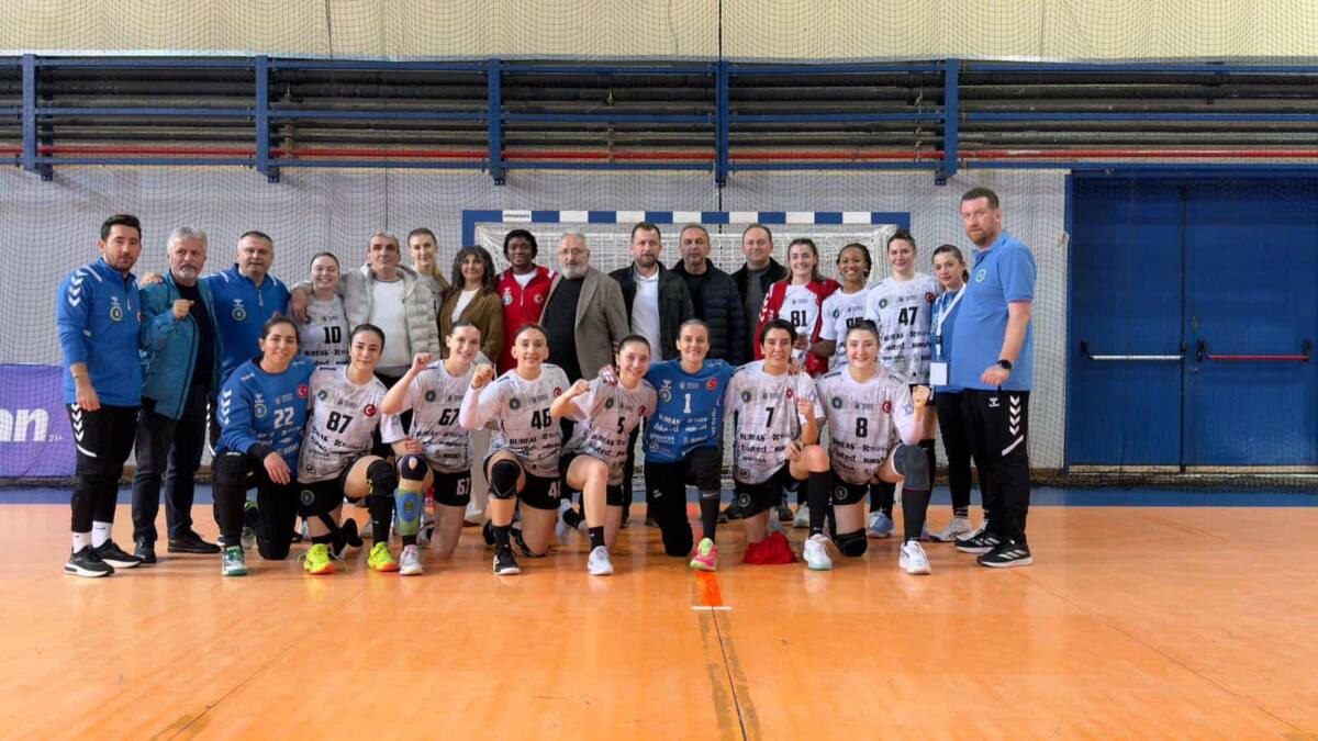 Bursa Büyükşehir Belediyespor Kadın Hentbol Takımı EHF Avrupa Kupası’nda Yarı Finale Çıktı