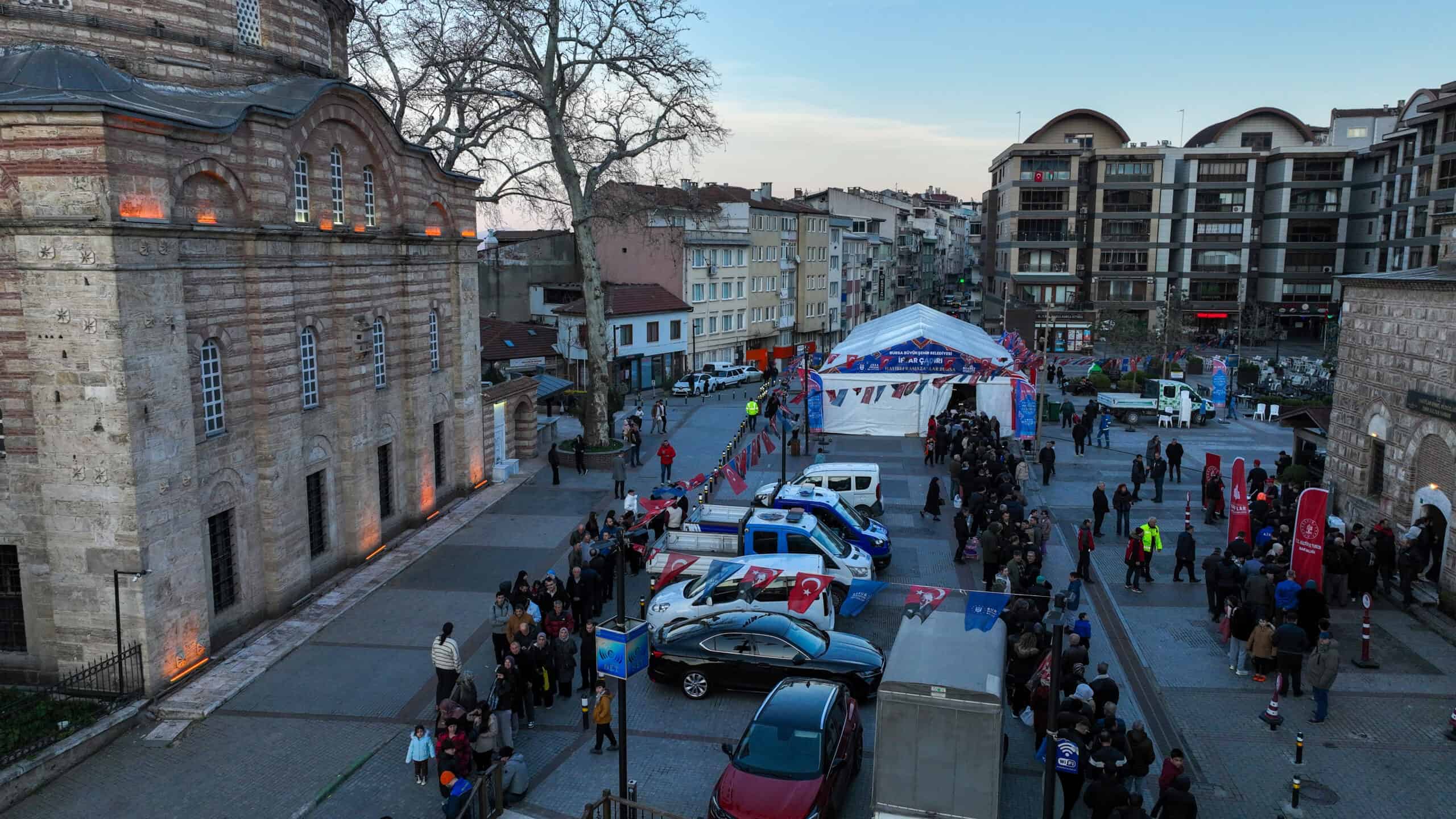 Bursa Büyükşehir Belediyesi Ramazan Ayında 900 Binden Fazla Kişiye Ulaştı