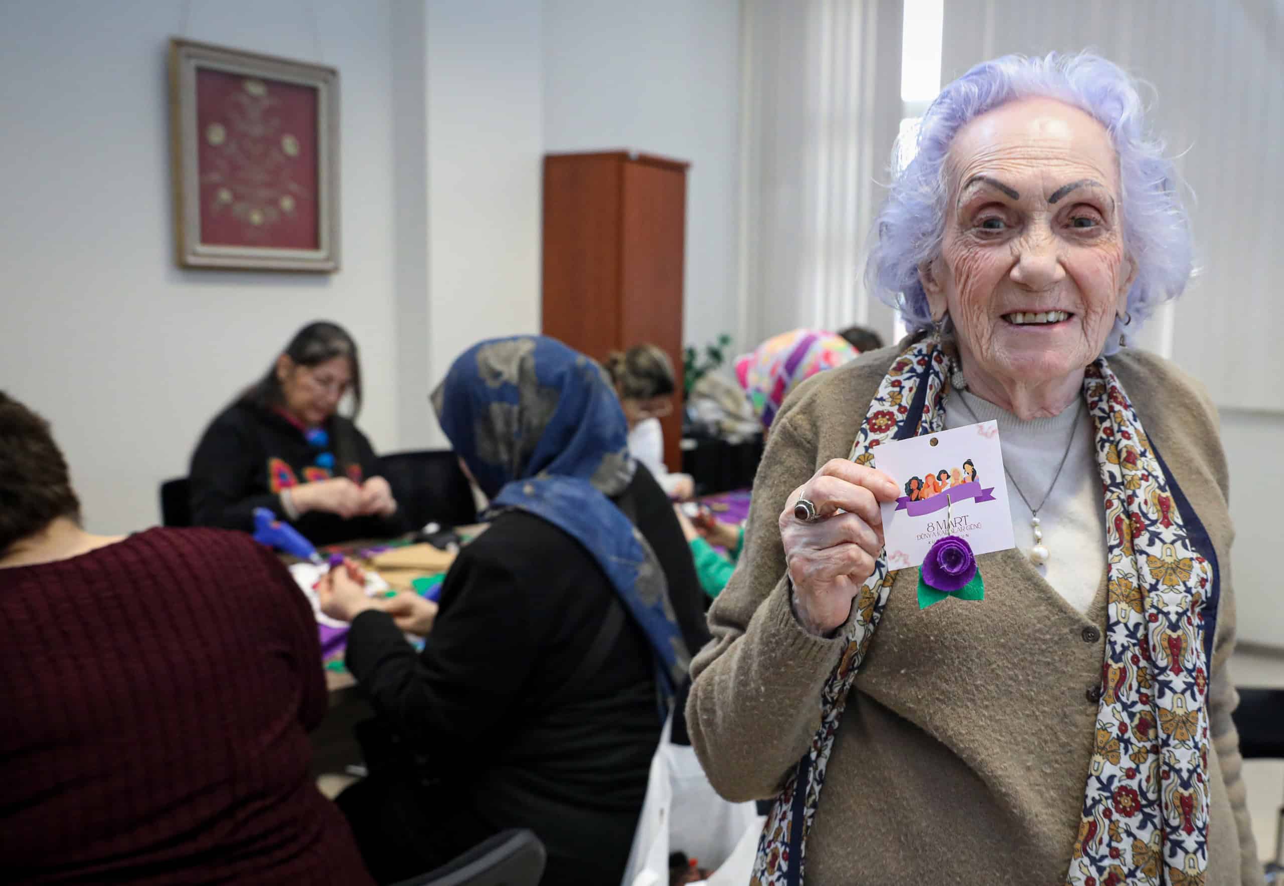 Bursa Kent Konseyi Gönüllüleri, 8 Mart Kadınlar Günü İçin El Emeği Ürünler Hazırladı