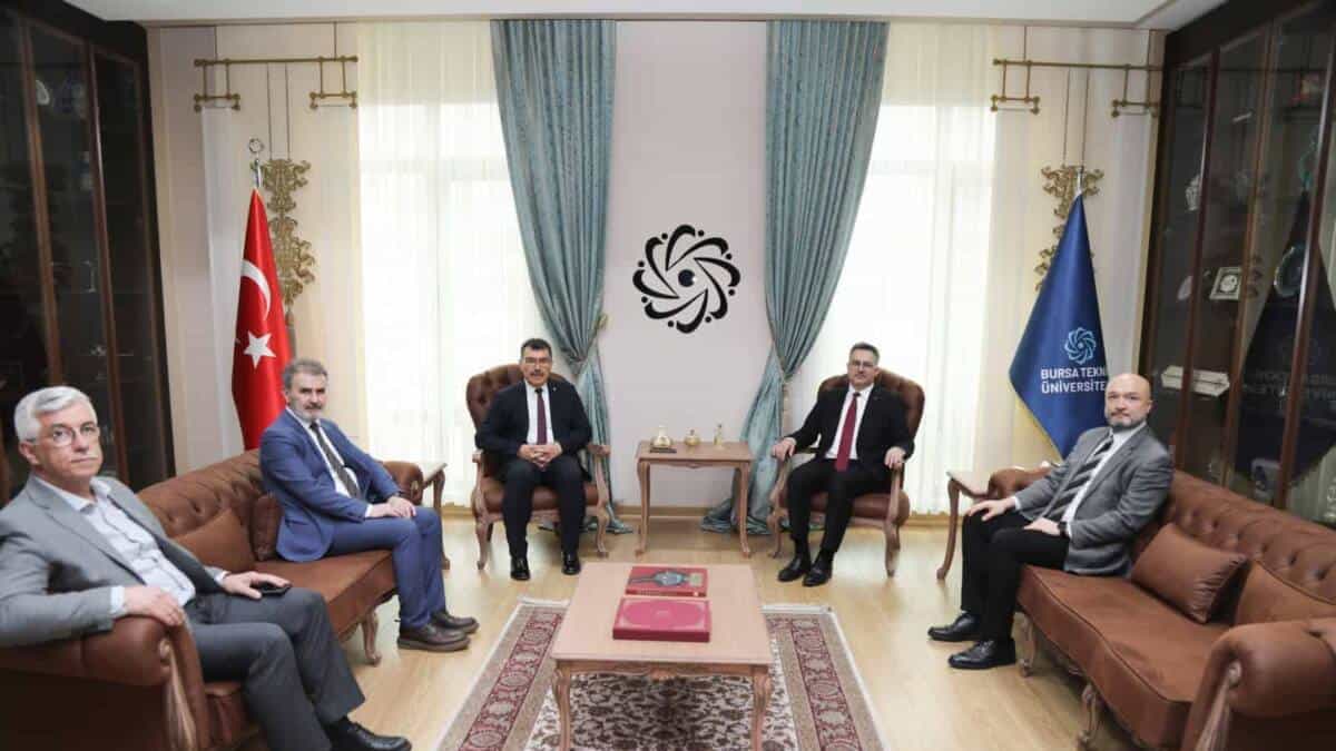 İTÜ Rektörü Mandal: Üniversiteler Bilgiyi Toplumla Beraber Üretmeli ve Dönüştürmeli