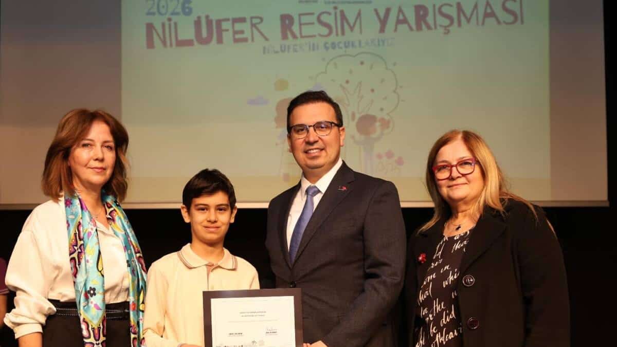 Nilüfer Resim Yarışması’nda Çocukların Eserleri Sergide Yerini Aldı